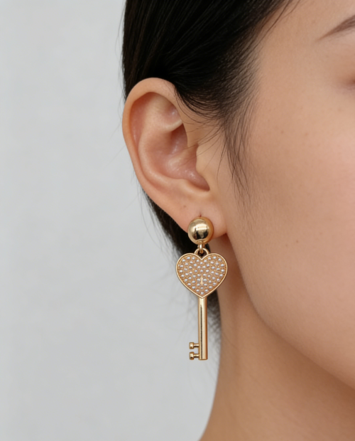 KEY DROP EARRINGS WITH PEARL