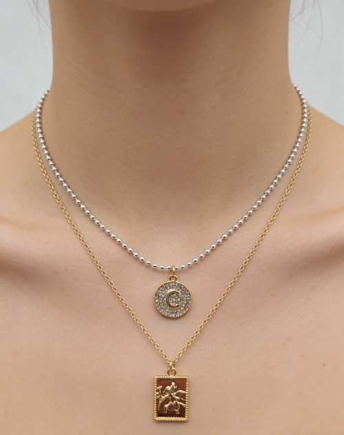TWO CHAIN NECKALCE WITH PENDANT