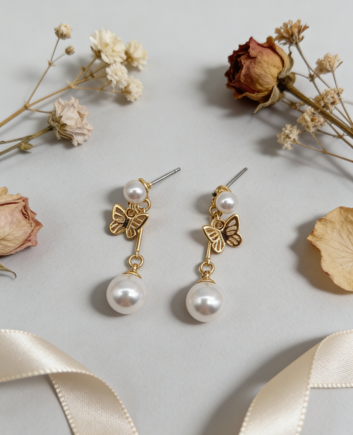 BUTTERFLY & PEARL STUD