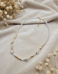 PEARL NECKLACE WITH BAR