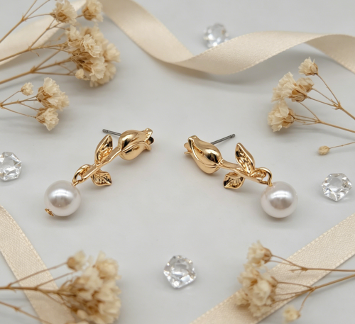 FLOWER WITH PEARL DANGLE STUD